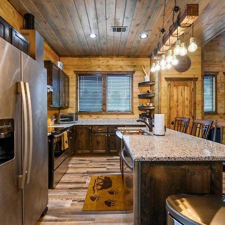 The Adirondack Honeymoon Hot Tub Soaking Tub Wood Burning Fireplace Stephens Gap Екстериор снимка