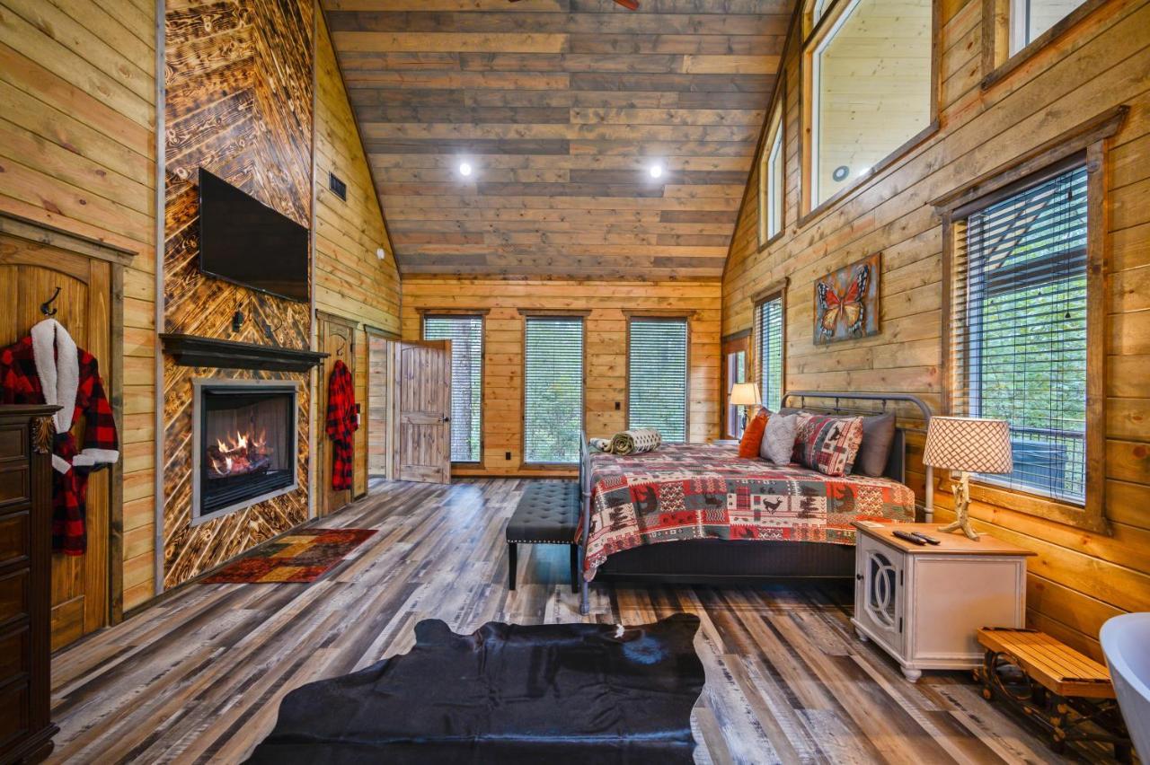 The Adirondack Honeymoon Hot Tub Soaking Tub Wood Burning Fireplace Stephens Gap Екстериор снимка