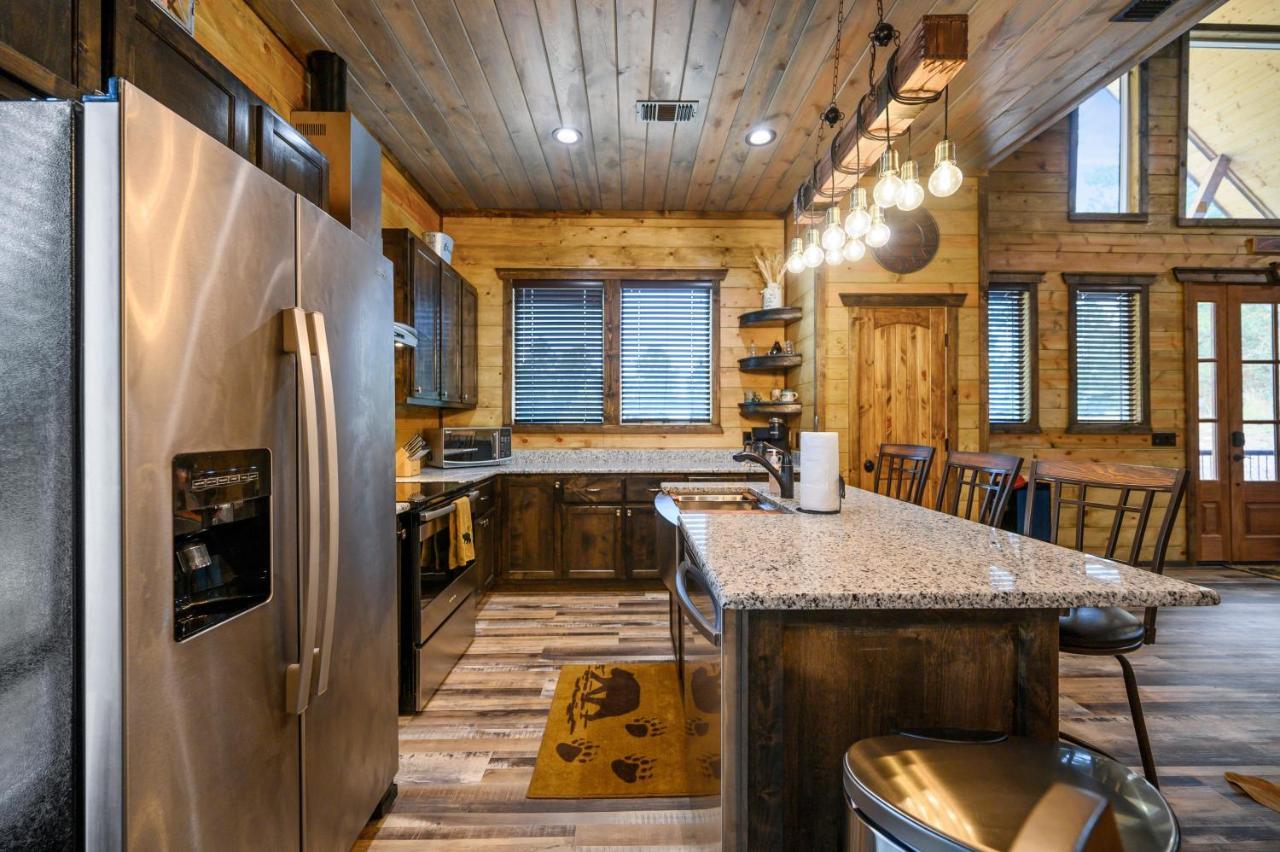 The Adirondack Honeymoon Hot Tub Soaking Tub Wood Burning Fireplace Stephens Gap Екстериор снимка